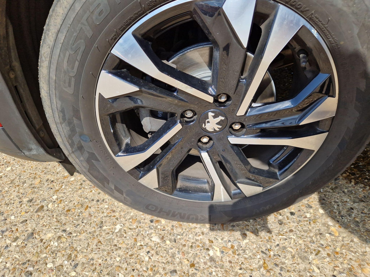 Used Peugeot 2008 2020 for sale - 76500677: Photo 41