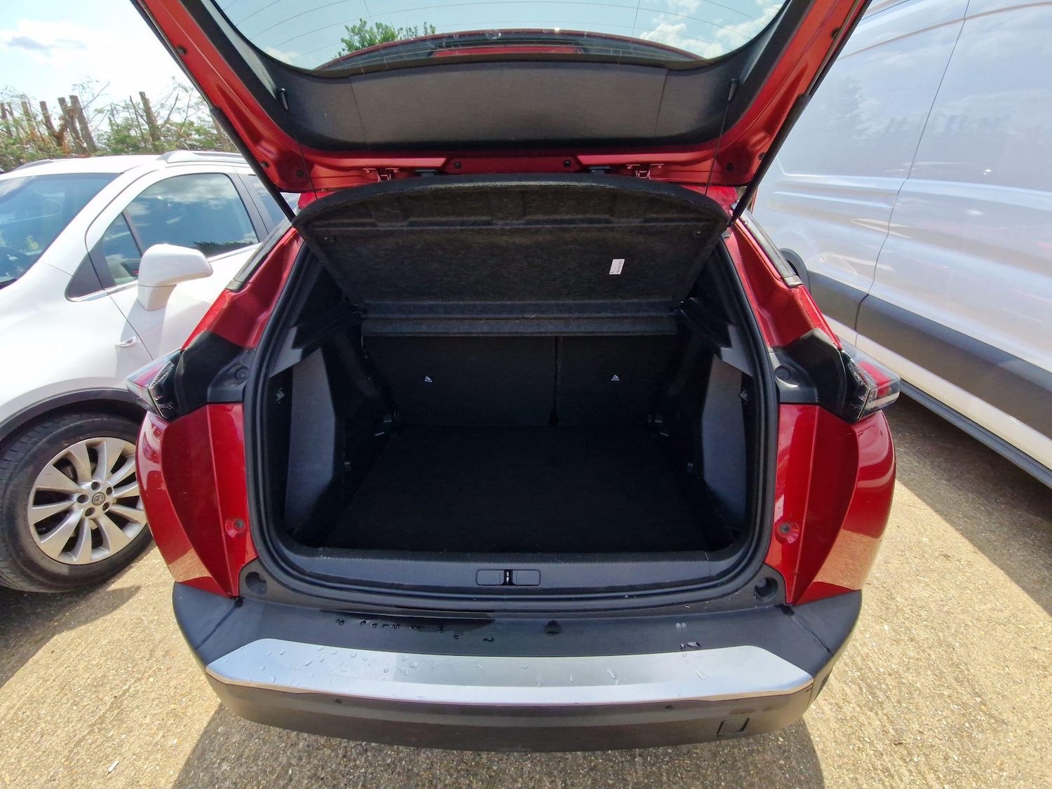 Used Peugeot 2008 2020 for sale - 76500677: Photo 59