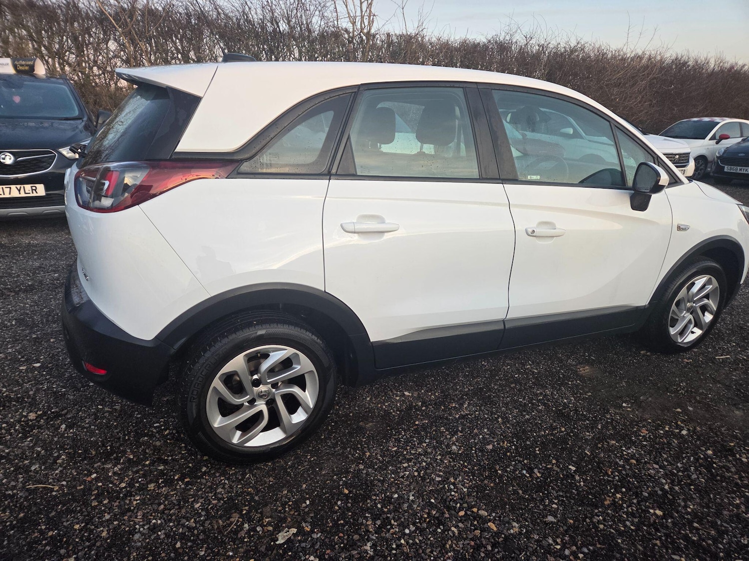 Used Vauxhall Crossland X 2017 for sale - 76937662: Photo 11