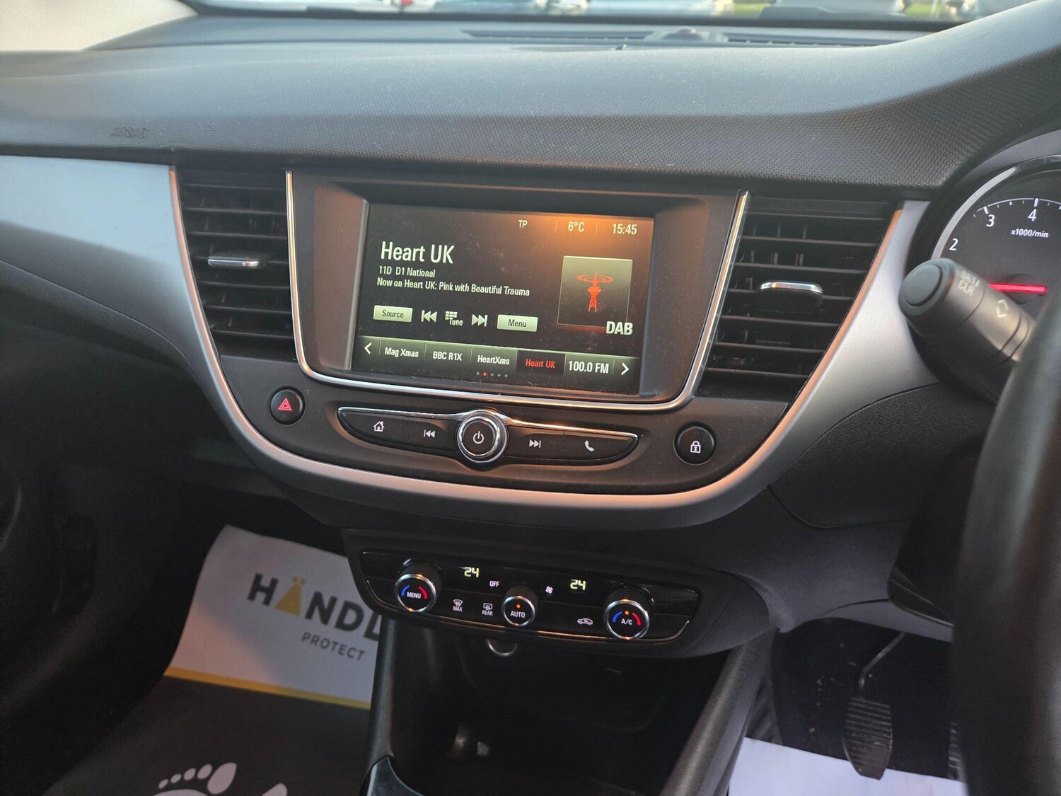 Used Vauxhall Crossland X 2017 for sale - 76937662: Photo 35