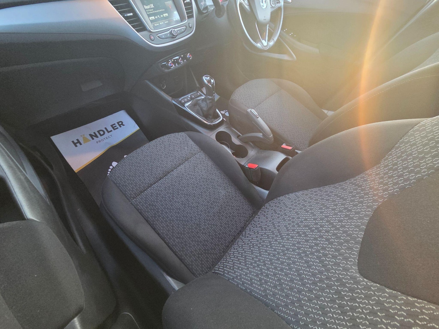 Used Vauxhall Crossland X 2017 for sale - 76937662: Photo 40