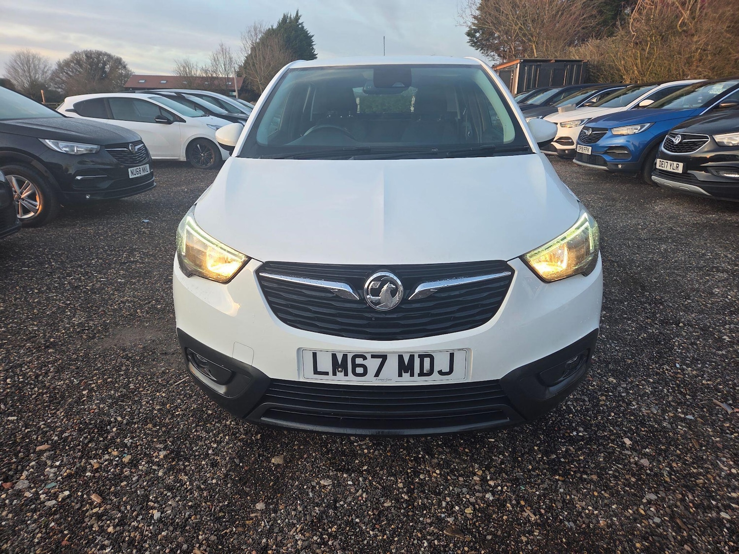 Used Vauxhall Crossland X 2017 for sale - 76937662: Photo 7