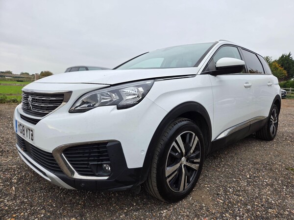 Used Peugeot 5008 2018 for sale - 76305299: Photo 11