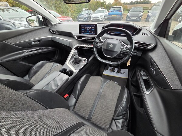 Used Peugeot 5008 2018 for sale - 76305299: Photo 21