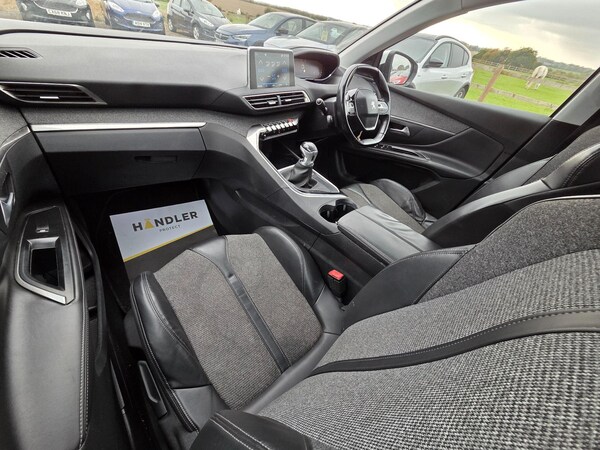 Used Peugeot 5008 2018 for sale - 76305299: Photo 46