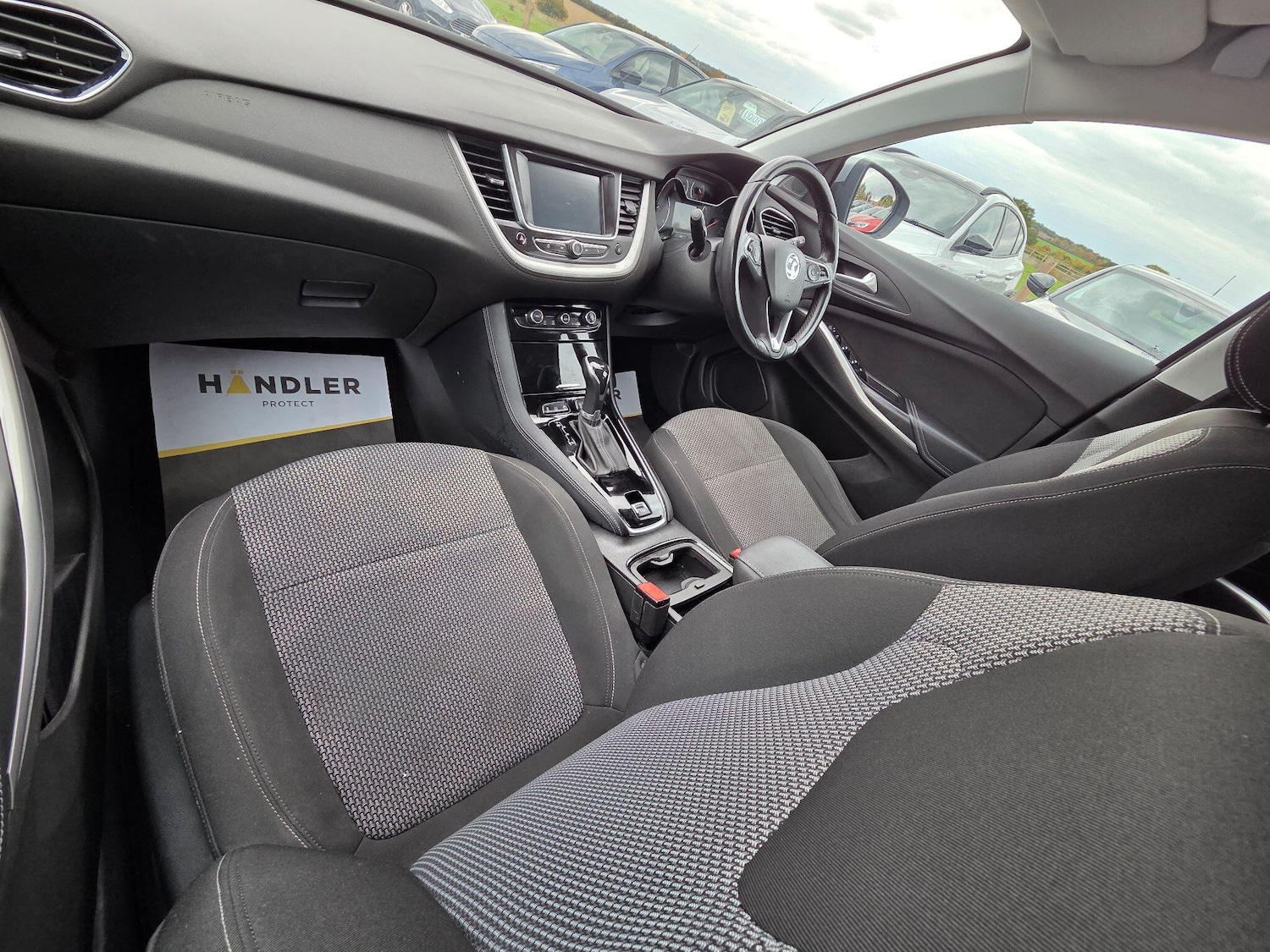 Used Vauxhall Grandland X 2018 for sale - 76500690: Photo 11