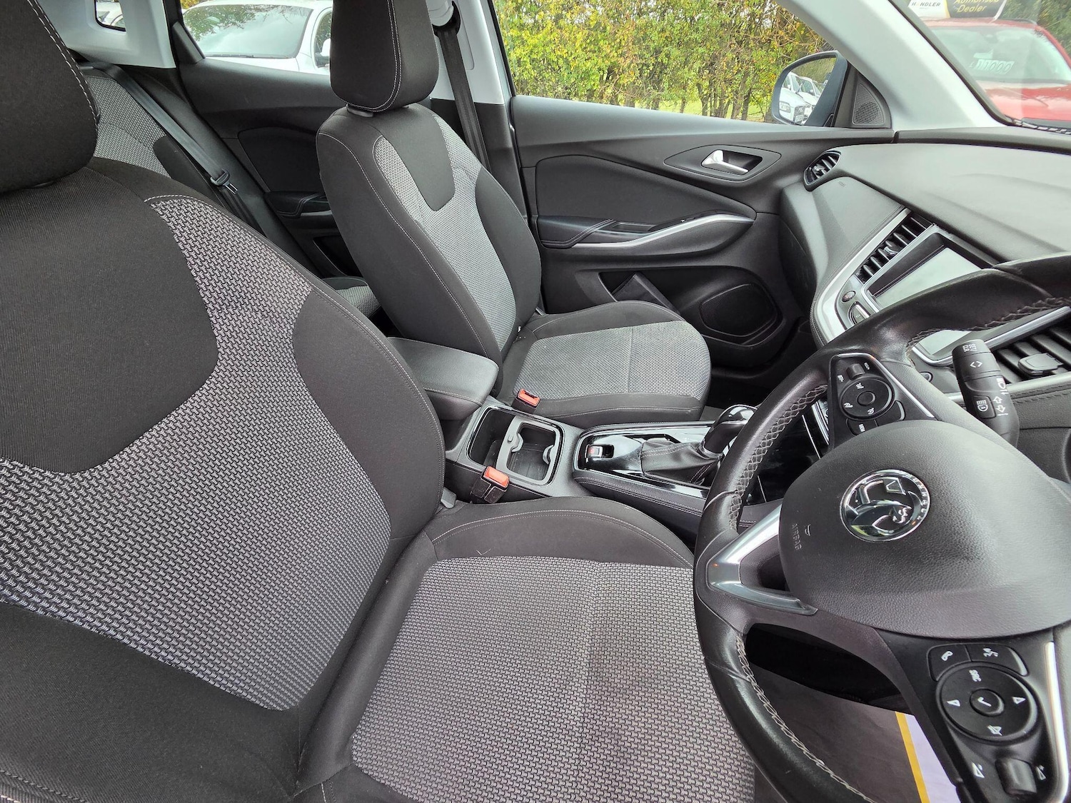 Used Vauxhall Grandland X 2018 for sale - 76500690: Photo 16