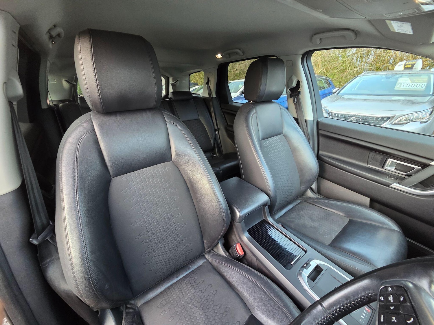 Used Land Rover Discovery Sport 2017 for sale - 76500684: Photo 15