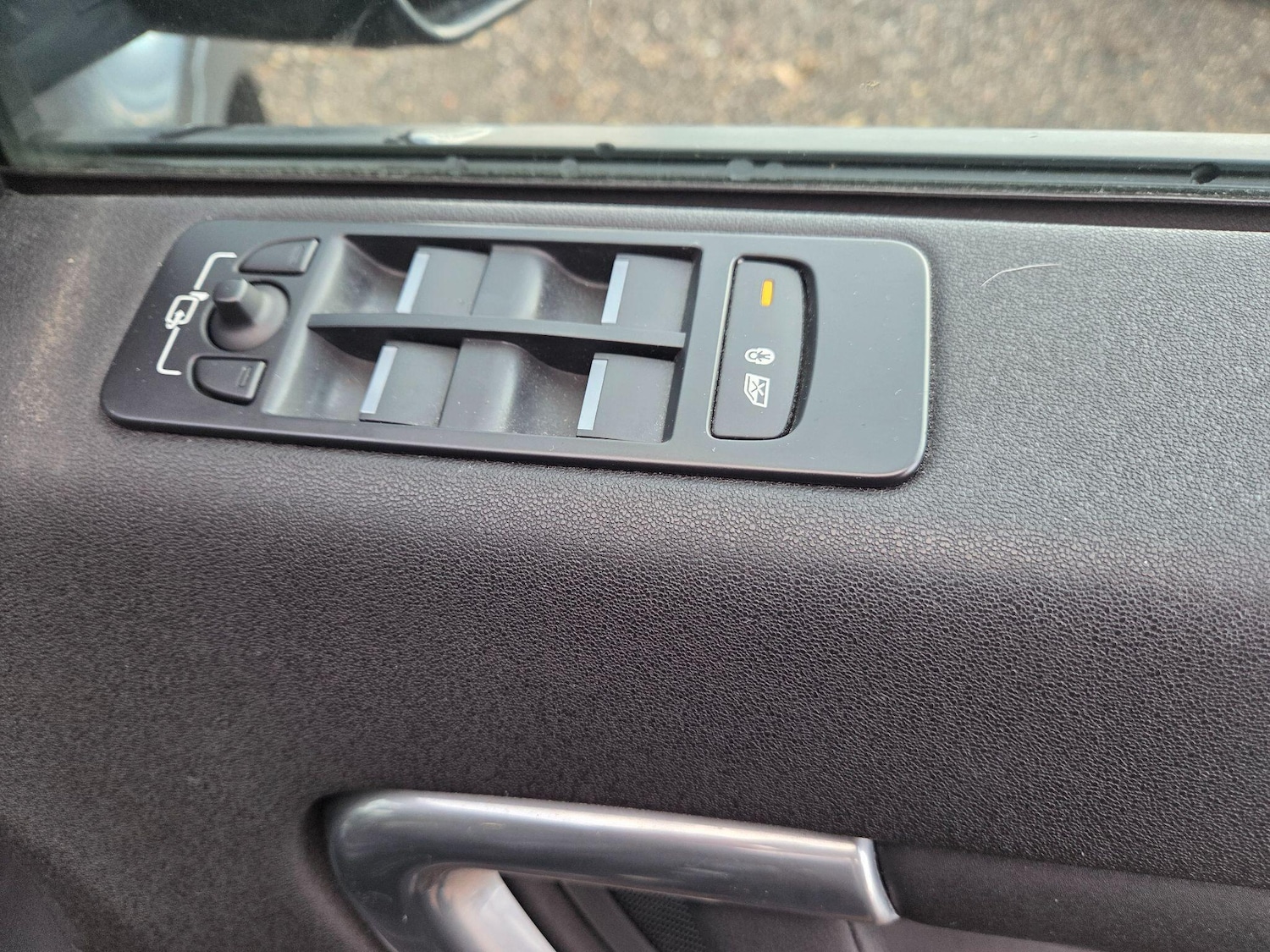 Used Land Rover Discovery Sport 2017 for sale - 76500684: Photo 25