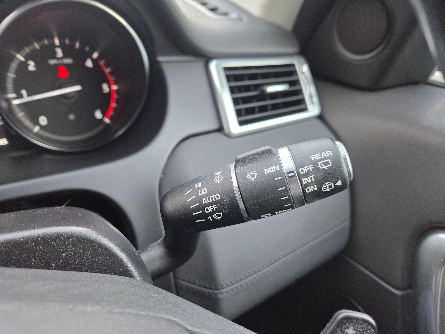 Used Land Rover Discovery Sport 2017 for sale - 76500684: Photo 27