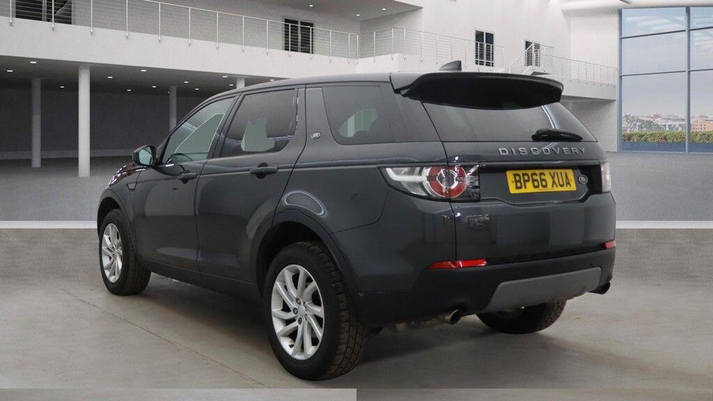 Used Land Rover Discovery Sport 2017 for sale - 76500684: Photo 3