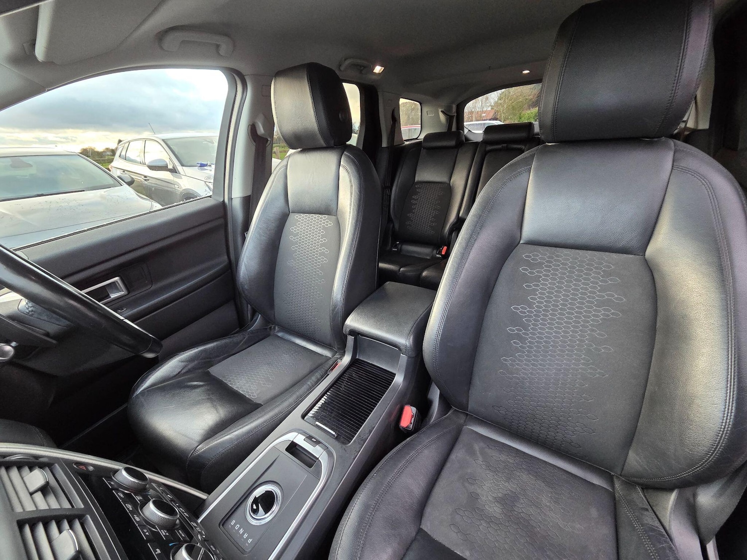 Used Land Rover Discovery Sport 2017 for sale - 76500684: Photo 43