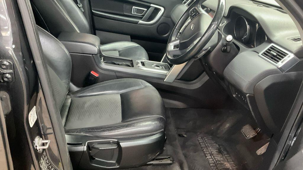 Used Land Rover Discovery Sport 2017 for sale - 76500684: Photo 8
