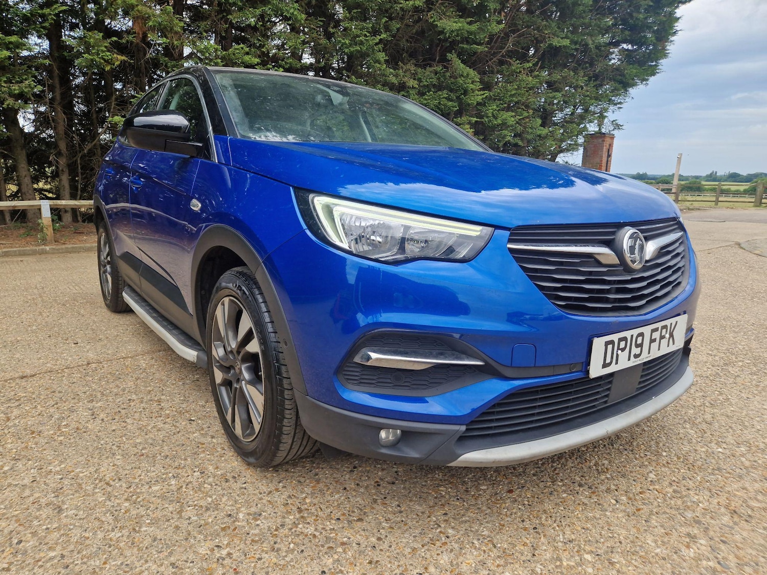 Used Vauxhall Grandland X 2019 for sale - 76595695: Photo 2