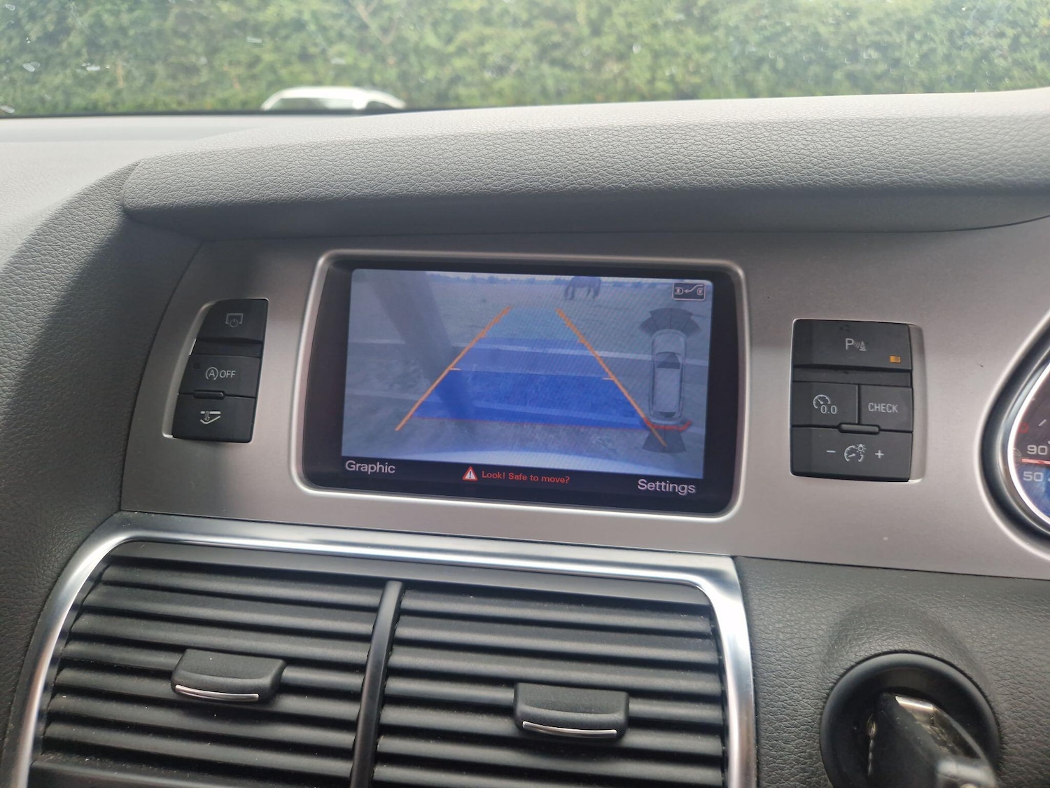 Used Audi Q7 2012 for sale - 76500692: Photo 46