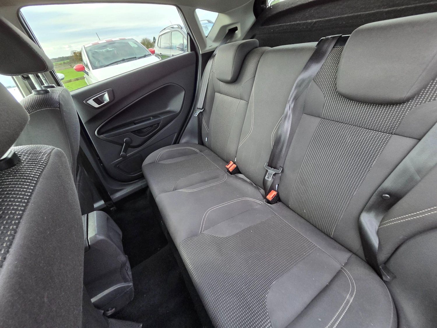 Used Ford Fiesta 2017 for sale - 76597874: Photo 19