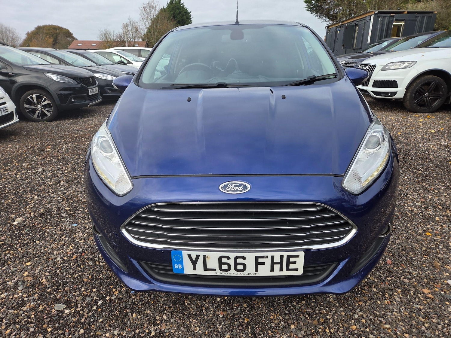 Used Ford Fiesta 2017 for sale - 76597874: Photo 2