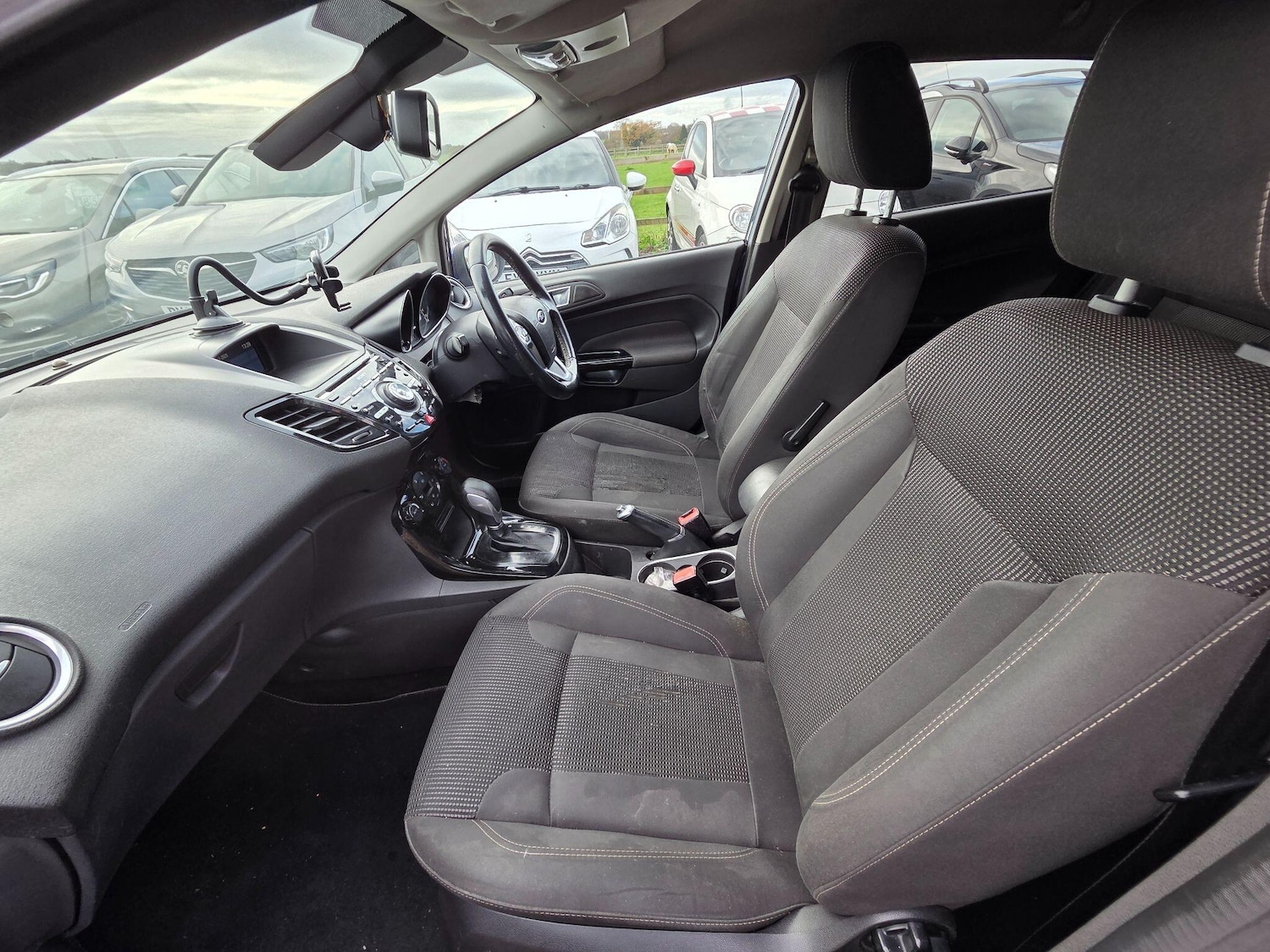 Used Ford Fiesta 2017 for sale - 76597874: Photo 31