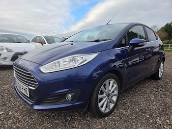 Used Ford Fiesta 2017 for sale - 76597874: Photo