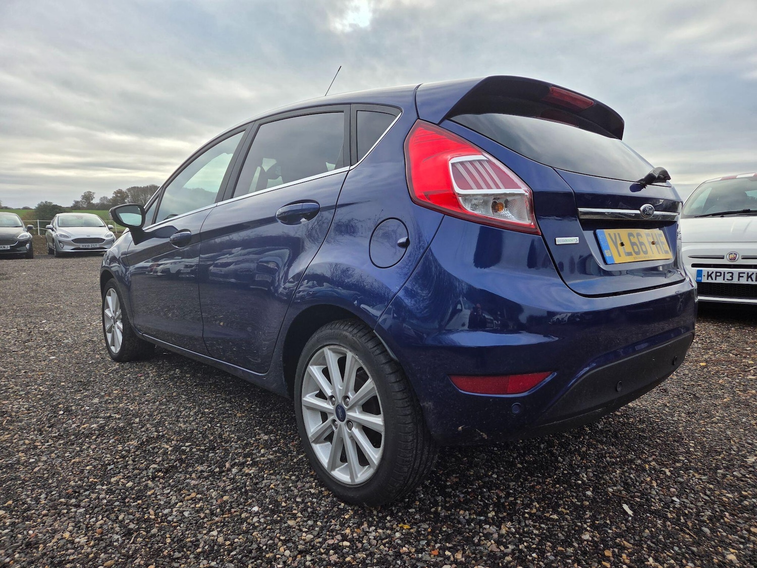 Used Ford Fiesta 2017 for sale - 76597874: Photo 5