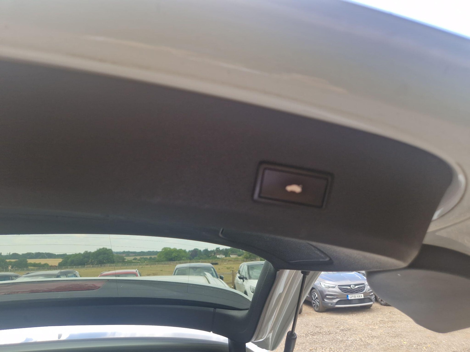 Used Audi Q7 2012 for sale - 76937658: Photo 43