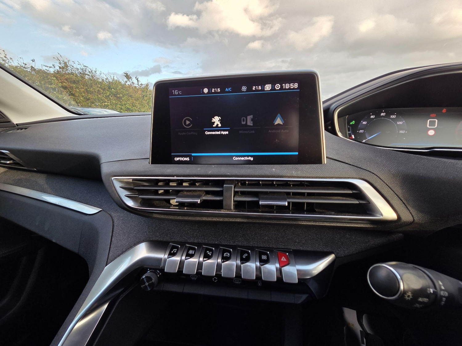 Used Peugeot 3008 2019 for sale - 76500678: Photo 38