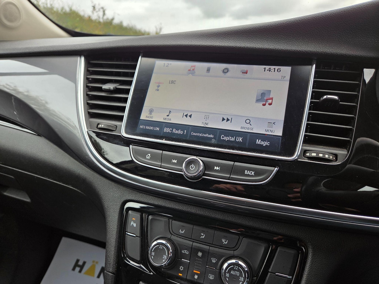 Used Vauxhall Mokka X 2017 for sale - 76609385: Photo 33