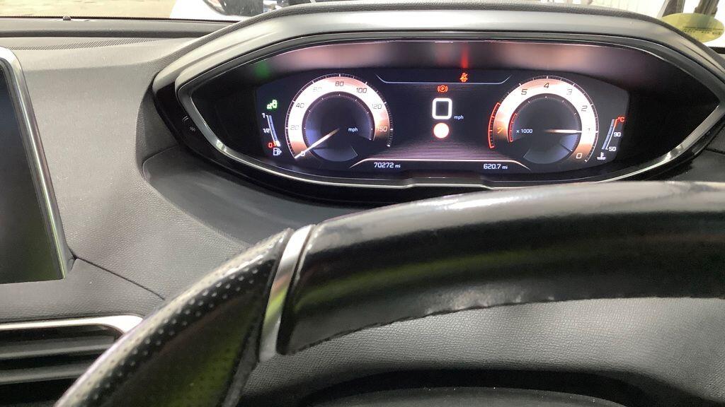 Used Peugeot 3008 2018 for sale - 76648128: Photo 9