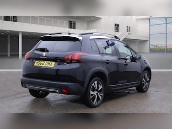 Used Peugeot 2008 2019 for sale - 76648130: Photo