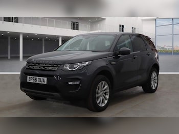 Used Land Rover Discovery Sport 2017 for sale - 76305313: Photo
