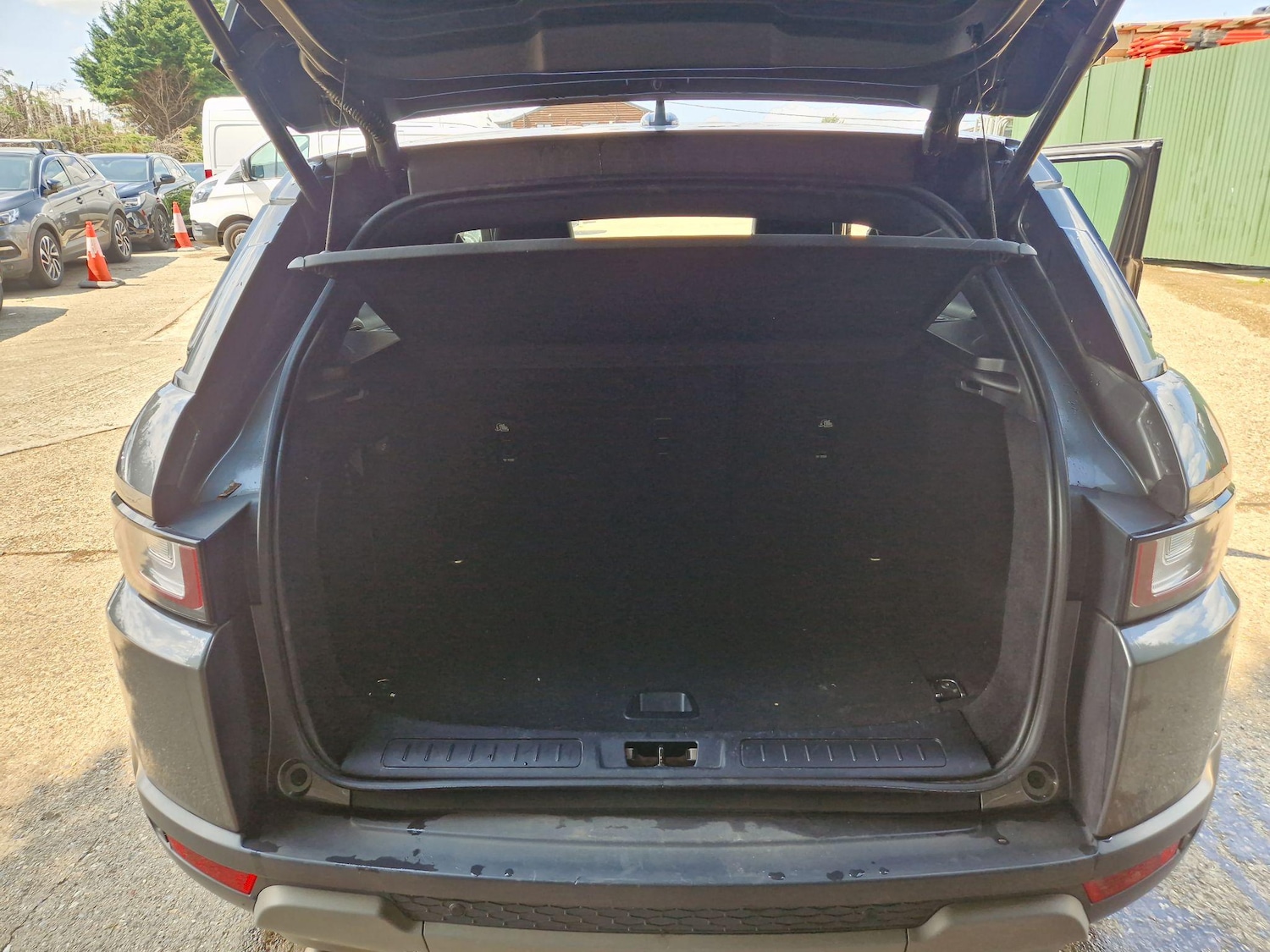 Used Land Rover Range Rover Evoque 2016 for sale - 76595699: Photo 57