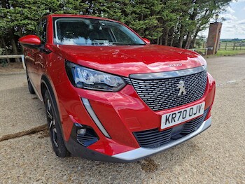 Used Peugeot 2008 2020 for sale - 76305289: Photo