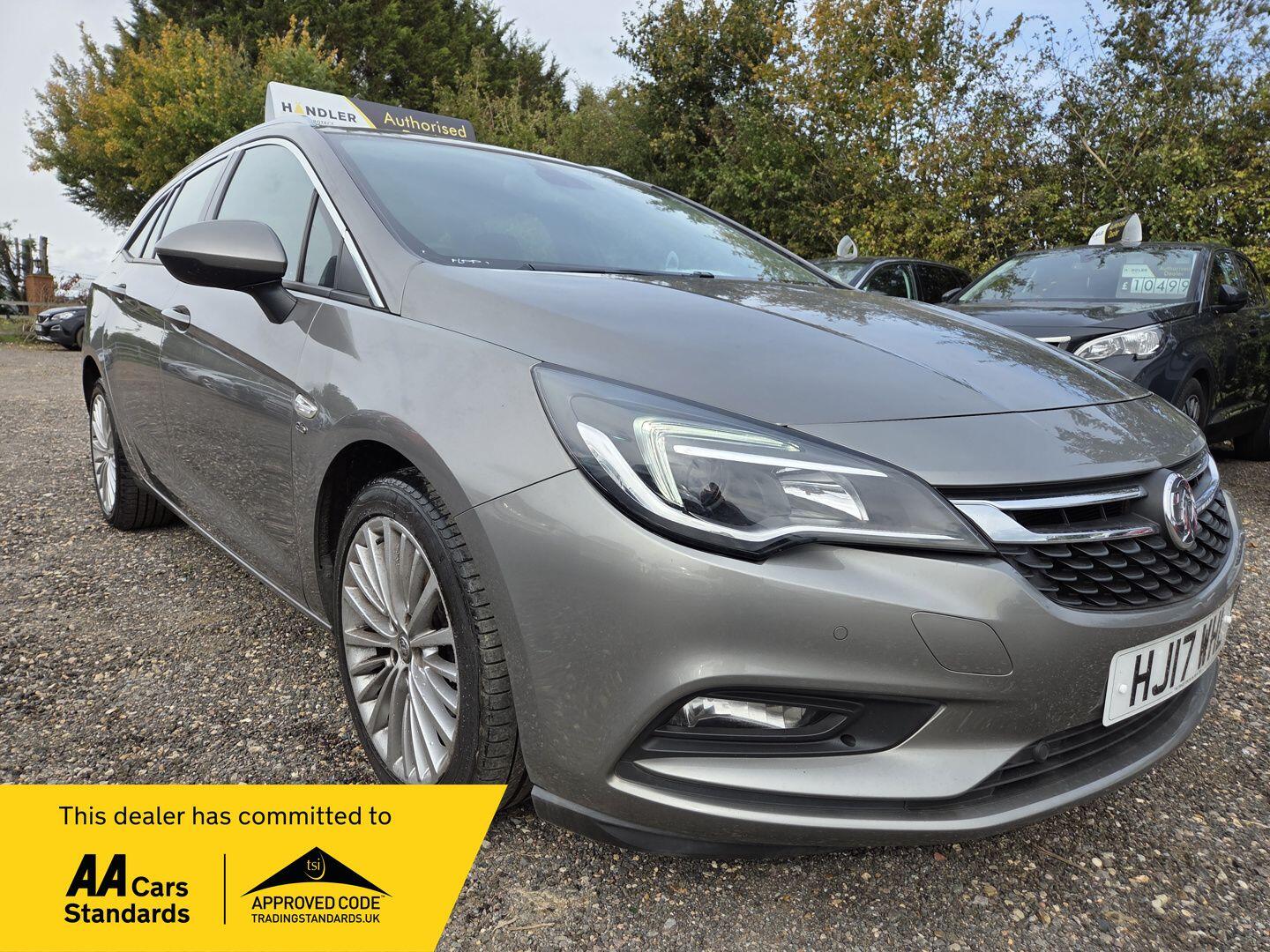 Used Vauxhall Astra 2017 for sale - 76500697: Photo 1