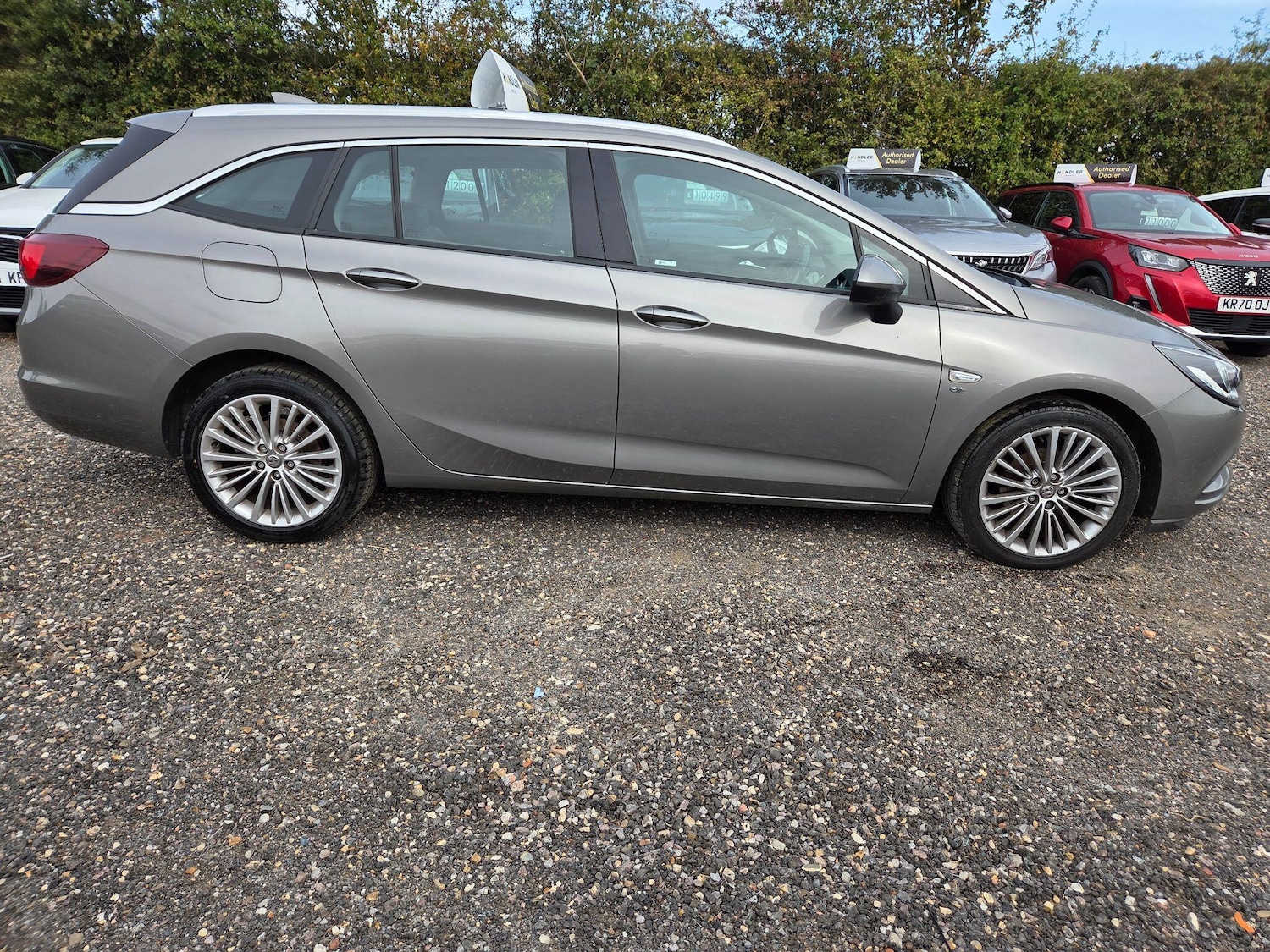 Used Vauxhall Astra 2017 for sale - 76500697: Photo 13