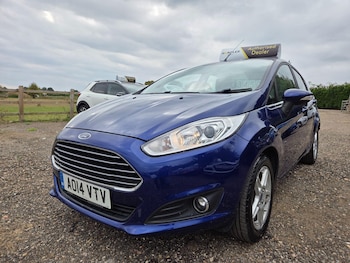 Used Ford Fiesta 2014 for sale - 76500685: Photo