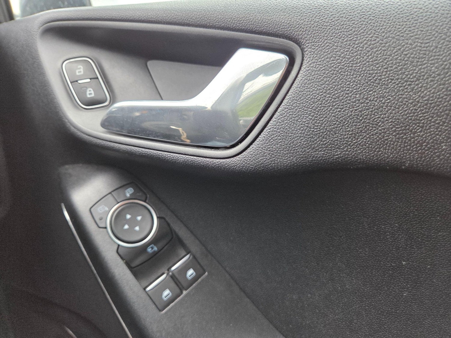 Used Ford Fiesta 2018 for sale - 76500693: Photo 30