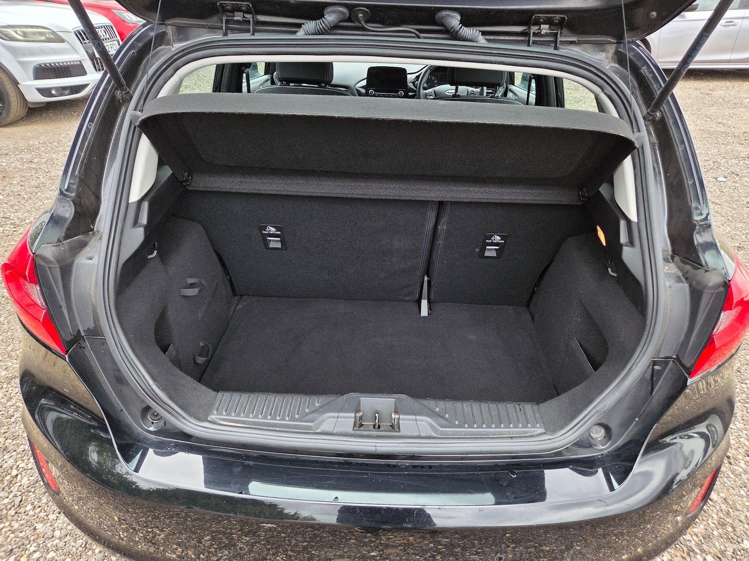 Used Ford Fiesta 2018 for sale - 76500693: Photo 43