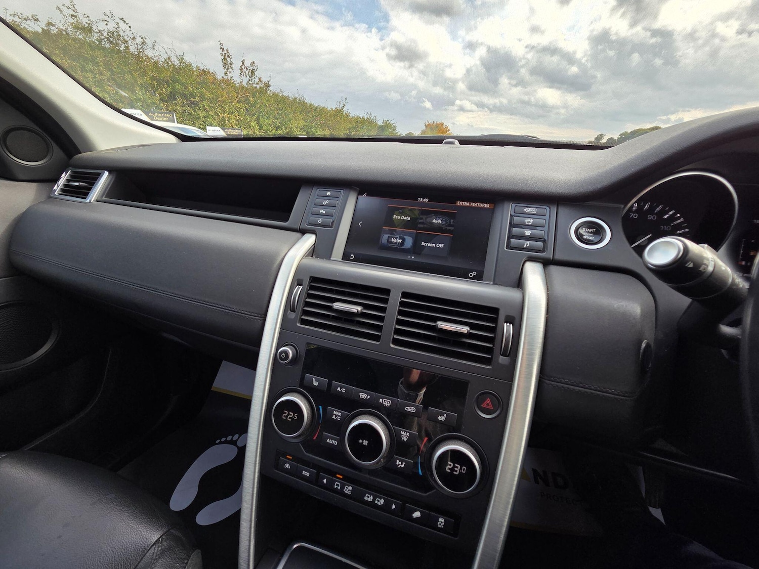 Used Land Rover Discovery Sport 2015 for sale - 76500688: Photo 15