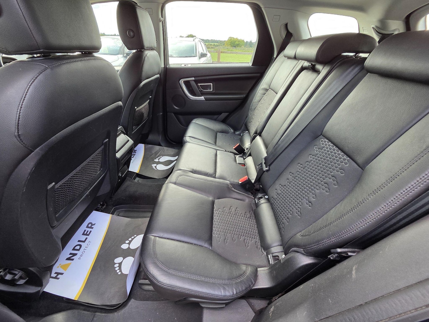 Used Land Rover Discovery Sport 2015 for sale - 76500688: Photo 24