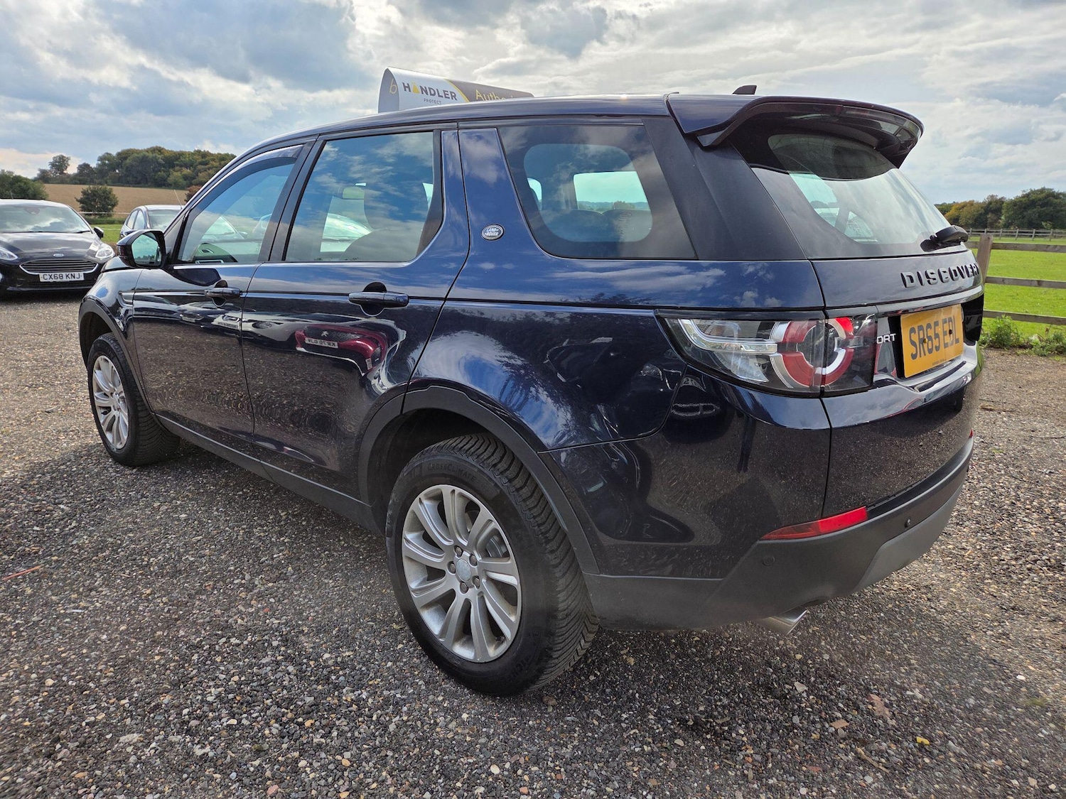 Used Land Rover Discovery Sport 2015 for sale - 76500688: Photo 3