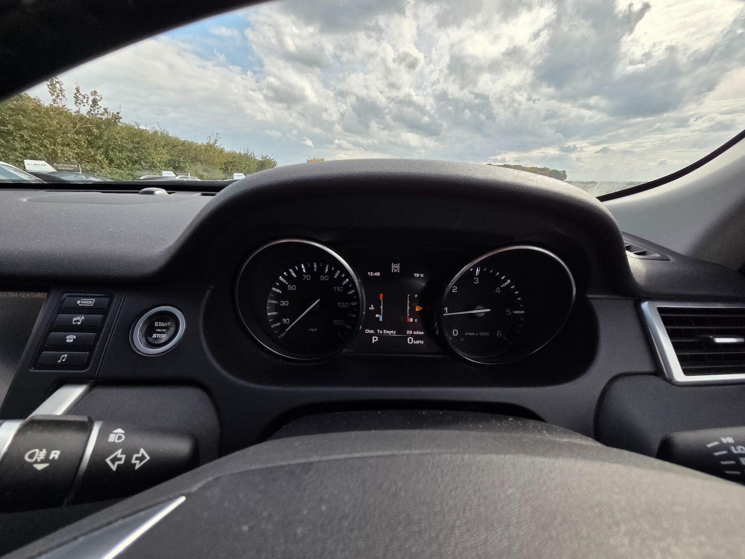 Used Land Rover Discovery Sport 2015 for sale - 76500688: Photo 33