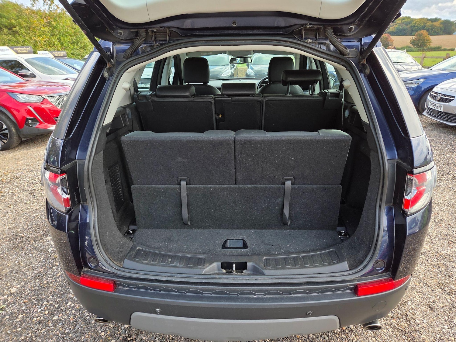 Used Land Rover Discovery Sport 2015 for sale - 76500688: Photo 35