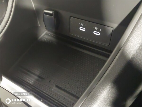 Used Renault Captur 2025 for sale - 75678880: Photo 29
