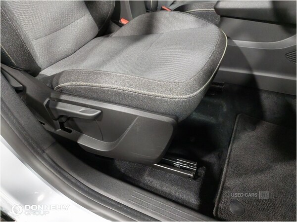 Used Renault Captur 2025 for sale - 75678880: Photo 30