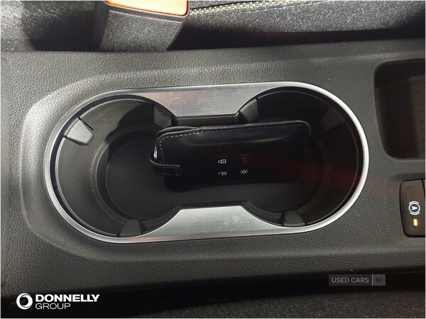 Used Renault Captur 2025 for sale - 75678880: Photo 32