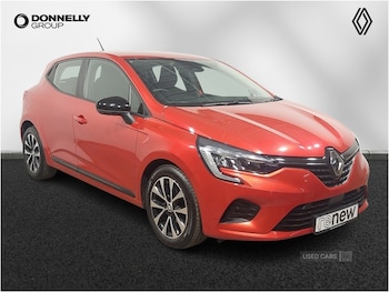 Used Renault Clio 2023 for sale - 78662902: Photo