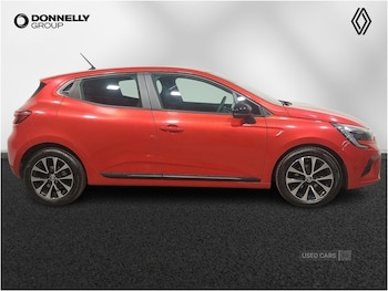 Used Renault Clio 2023 for sale - 78662902: Photo