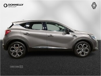 Used Renault Captur 2023 for sale - 77958736: Photo