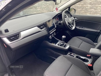 Used Renault Captur 2020 for sale - 78101642: Photo