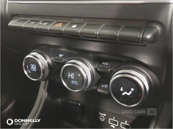 Used Renault Captur 2023 for sale - 78059134: Photo 38